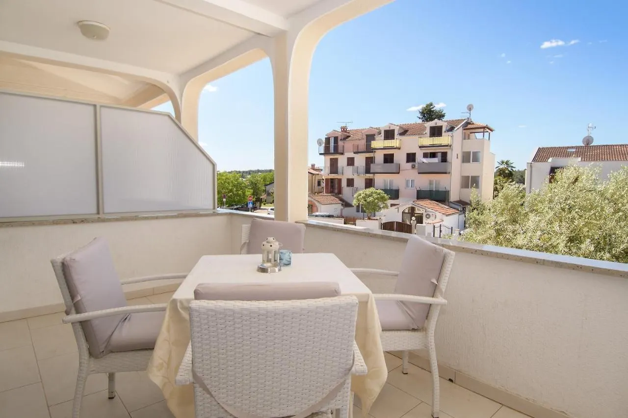 Apartments Dora Poreč