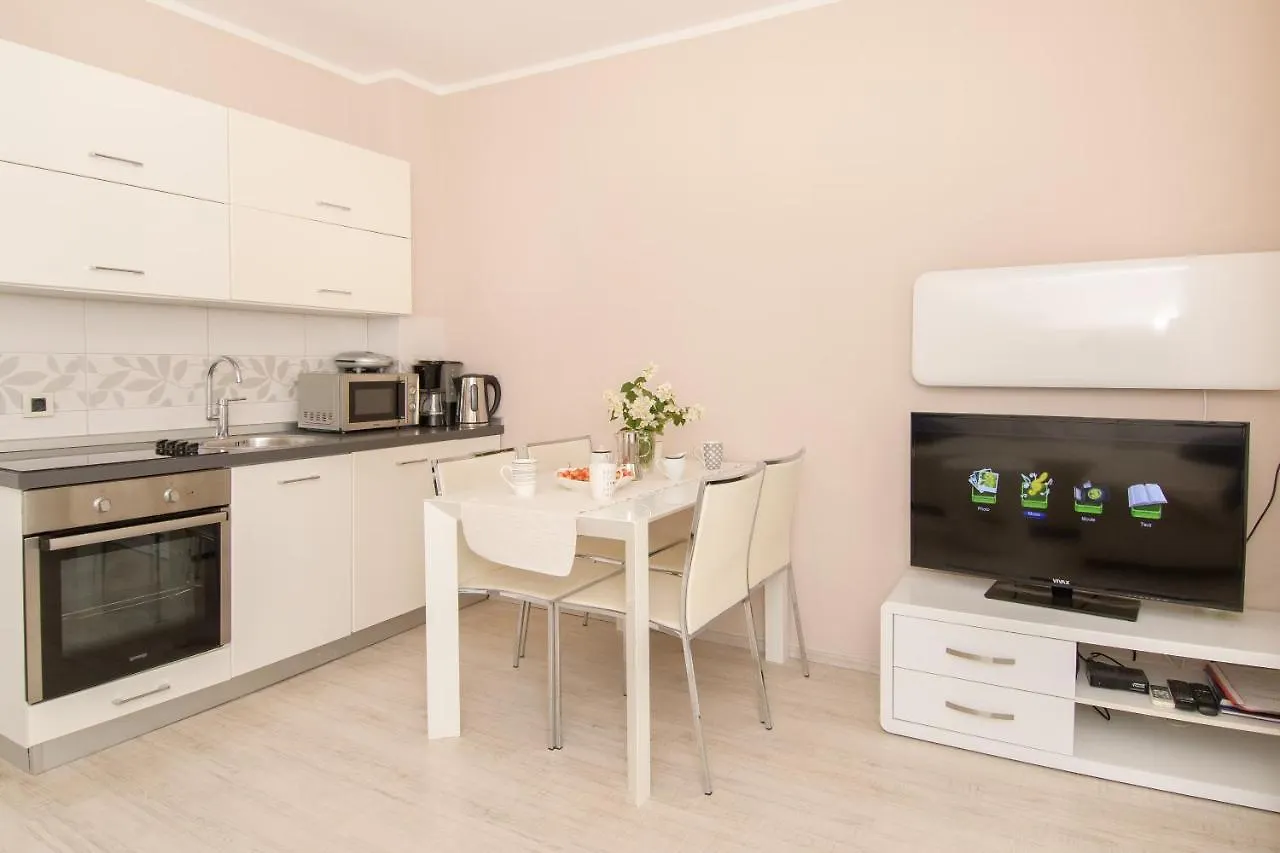 Apartments Dora Porec 0*,  Croatia